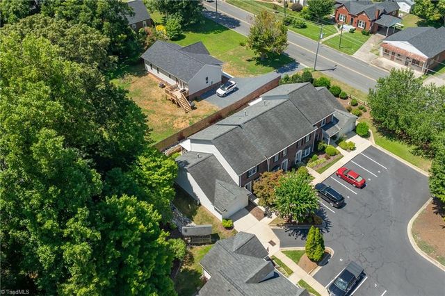 617 Uwharrie Street N, Asheboro, NC 27203
