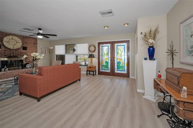 100 20TH STREET, Belleair Beach, FL 33786