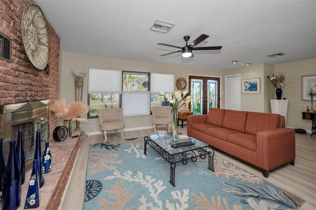 100 20TH STREET, Belleair Beach, FL 33786