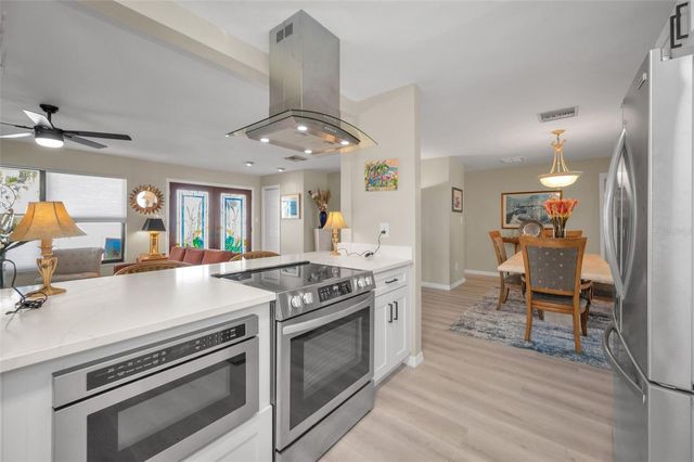 100 20TH STREET, Belleair Beach, FL 33786