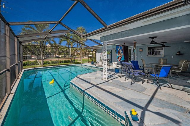 100 20TH STREET, Belleair Beach, FL 33786