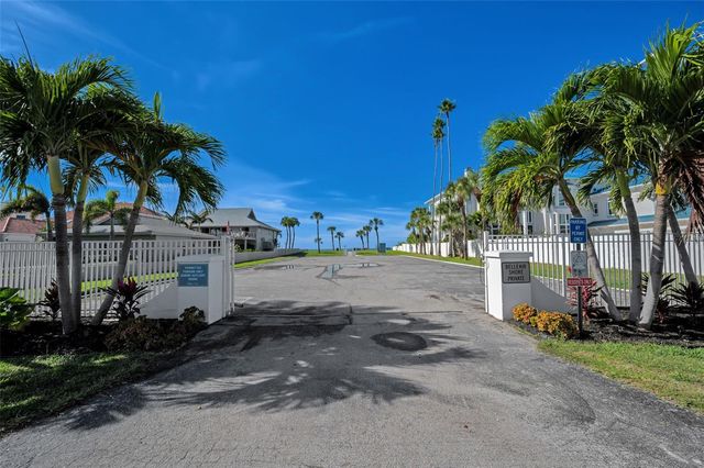 100 20TH STREET, Belleair Beach, FL 33786