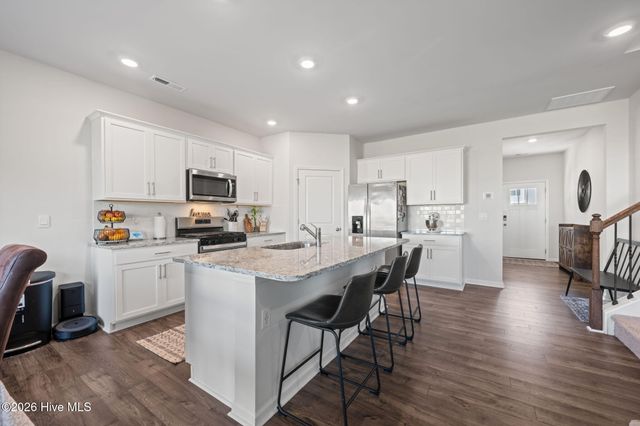 1027 Minnette Circle, New Bern, NC 28562