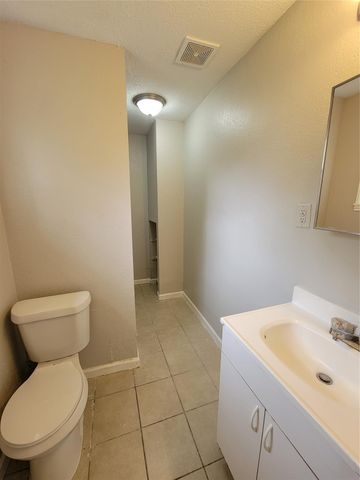 2205 Velma Street, La Marque, TX 77568