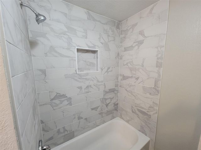 2205 Velma Street, La Marque, TX 77568