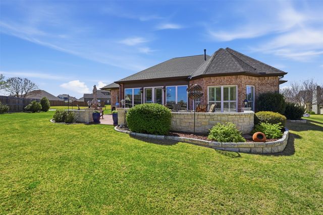 2262 Cedar Grove Drive, Cleburne, TX 76033