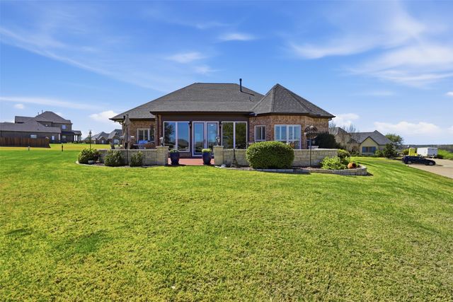 2262 Cedar Grove Drive, Cleburne, TX 76033