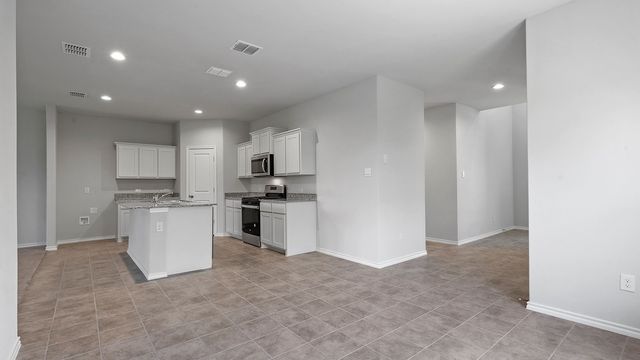 106 DAVIS Lane, Newark, TX 76071