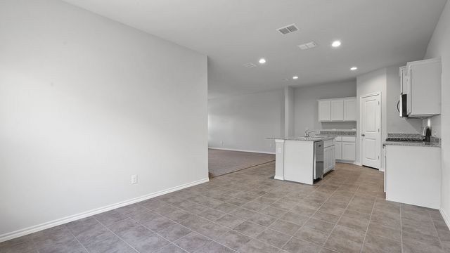 106 DAVIS Lane, Newark, TX 76071