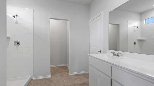 106 DAVIS Lane, Newark, TX 76071
