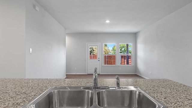 106 DAVIS Lane, Newark, TX 76071