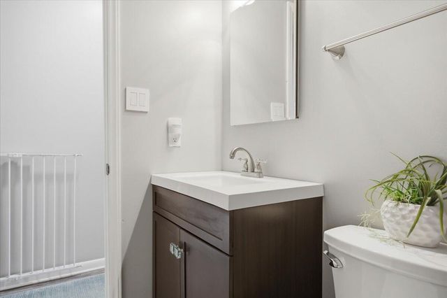 128 Huntington RD, Ridgeway, VA 24148