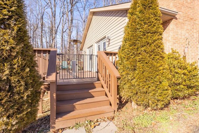 128 Huntington RD, Ridgeway, VA 24148