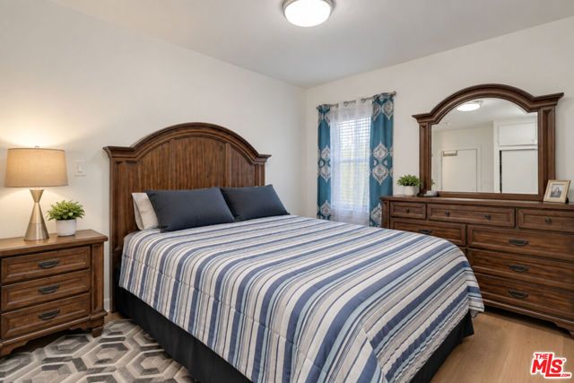 618 E 50th Street, Los Angeles, CA 90011