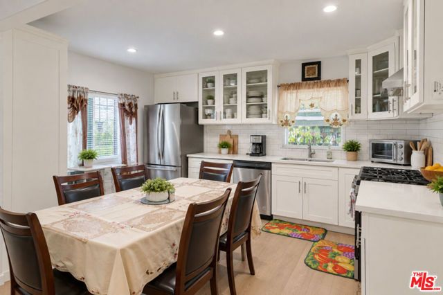 618 E 50th Street, Los Angeles, CA 90011