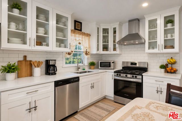 618 E 50th Street, Los Angeles, CA 90011