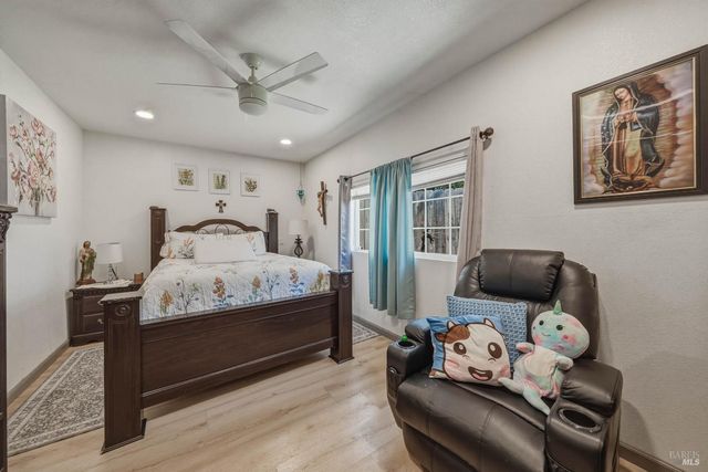 3676 Madrone St, Clearlake, CA 95422