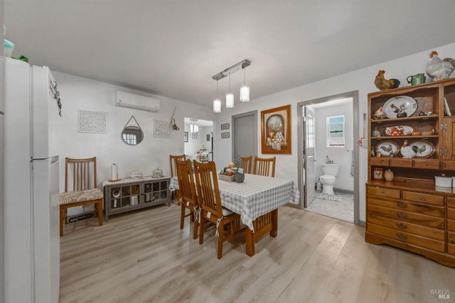 3676 Madrone St, Clearlake, CA 95422