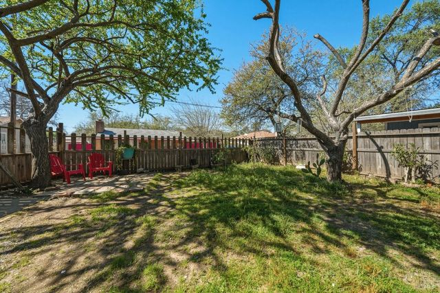 3676 Madrone St, Clearlake, CA 95422