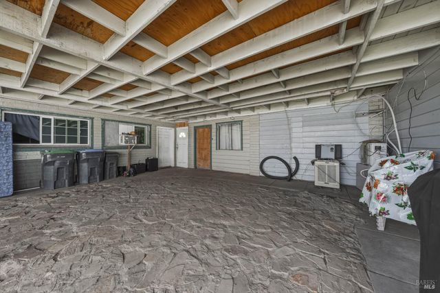 3676 Madrone St, Clearlake, CA 95422