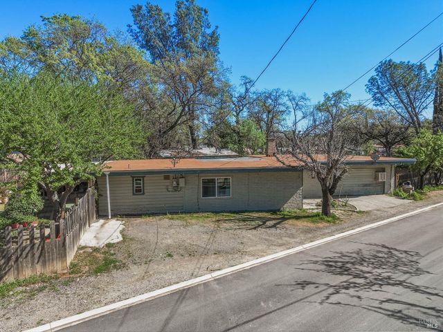 3676 Madrone St, Clearlake, CA 95422