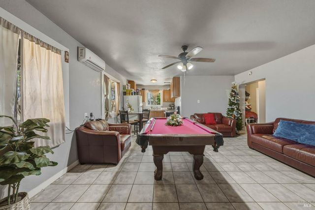 3676 Madrone St, Clearlake, CA 95422