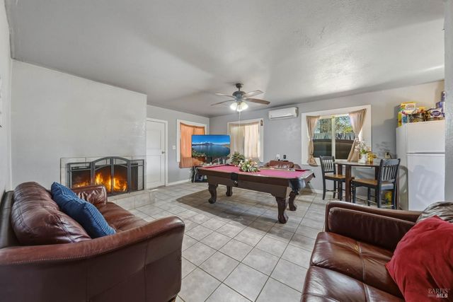 3676 Madrone St, Clearlake, CA 95422