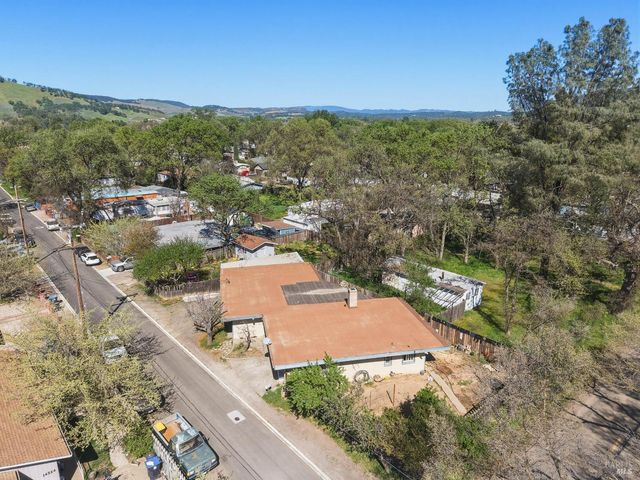 3676 Madrone St, Clearlake, CA 95422