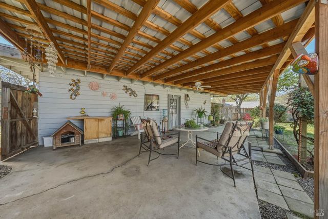 3676 Madrone St, Clearlake, CA 95422