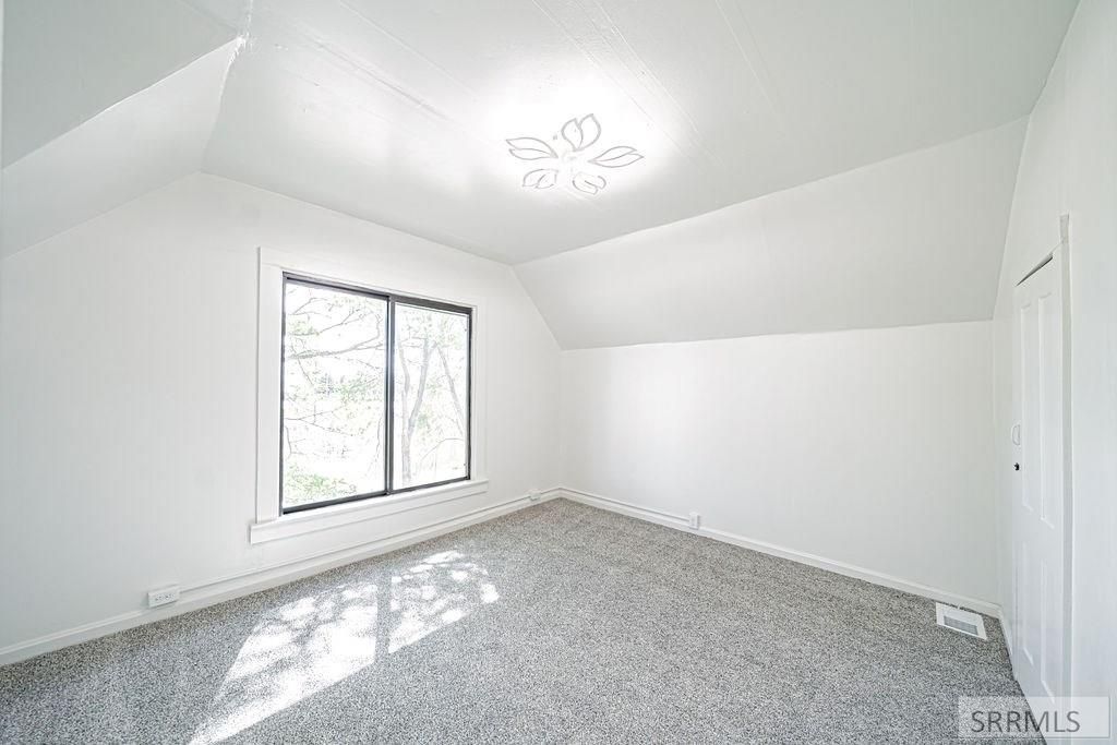 Image 25 of property listing at 1401 W Albany Street, Idaho Falls, ID 83402