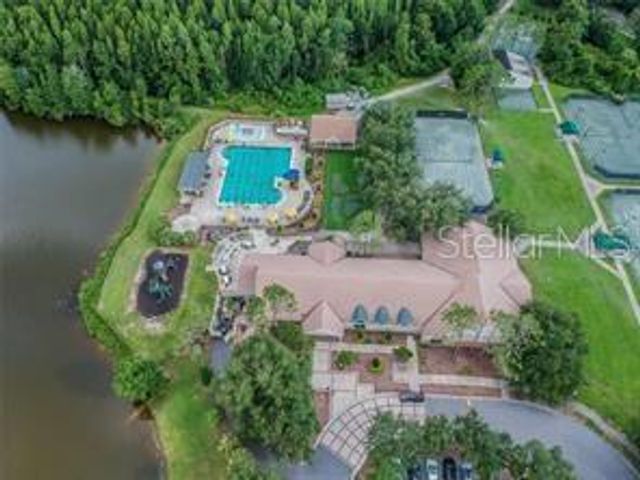 17740 ESPRIT DRIVE, Tampa, FL 33647
