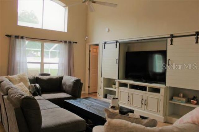 17740 ESPRIT DRIVE, Tampa, FL 33647
