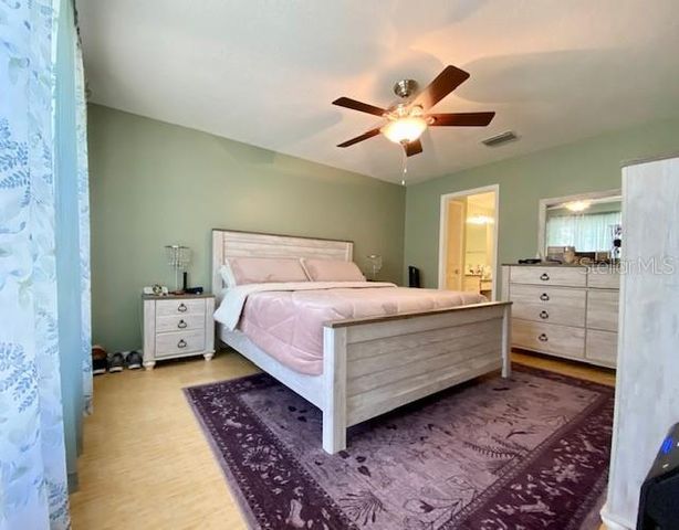 17740 ESPRIT DRIVE, Tampa, FL 33647