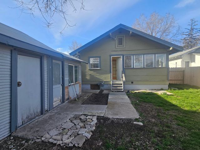 1720 Menlo Way, Klamath Falls, OR 97601