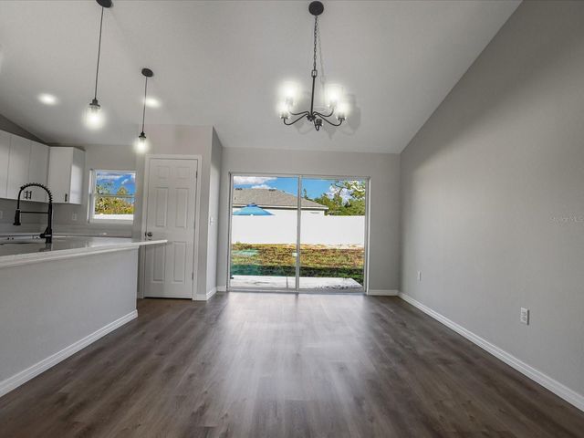 16617 SW 31ST CIRCLE, Ocala, FL 34473