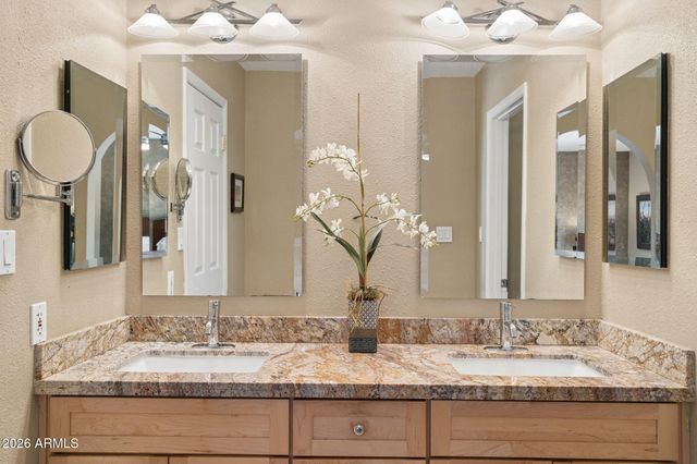 7836 E VIA DE LA ENTRADA Drive, Scottsdale, AZ 85258