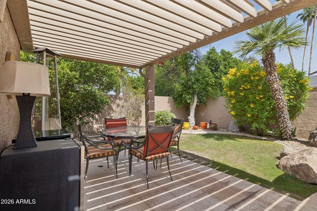 7836 E VIA DE LA ENTRADA Drive, Scottsdale, AZ 85258