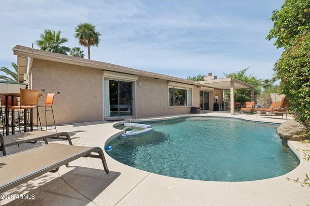 7836 E VIA DE LA ENTRADA Drive, Scottsdale, AZ 85258