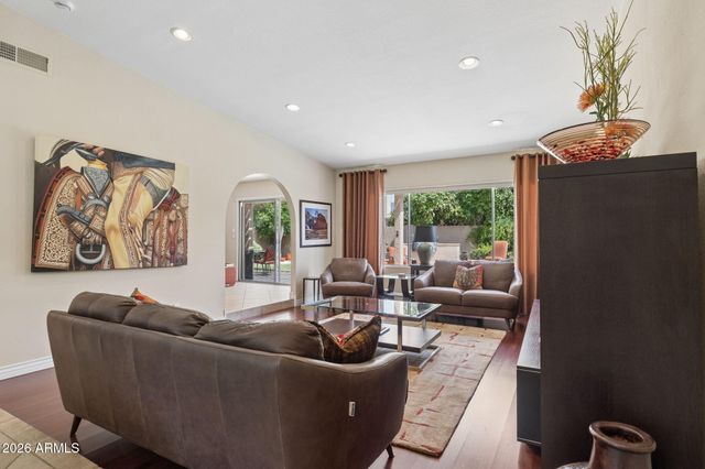 7836 E VIA DE LA ENTRADA Drive, Scottsdale, AZ 85258