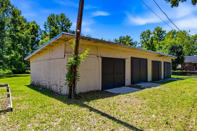 3101 4th Ave., Conway, SC 29527