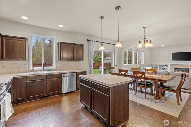 23308 77th Avenue E, Graham, WA 98338