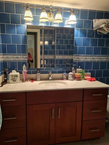 2851 NE 183 2203-05, Aventura, FL 33160