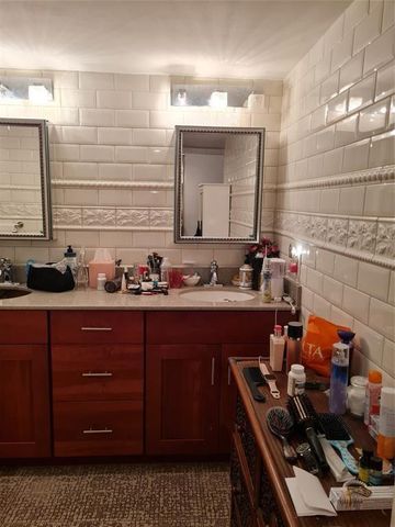 2851 NE 183 2203-05, Aventura, FL 33160