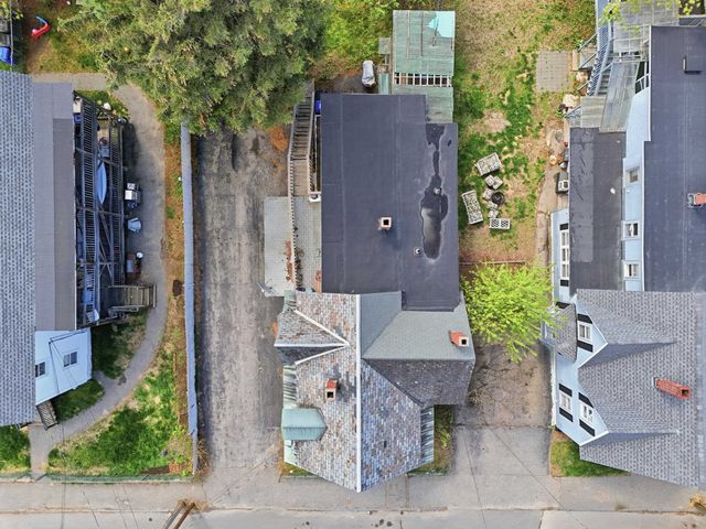 266 Douglas Street, Manchester, NH 03102