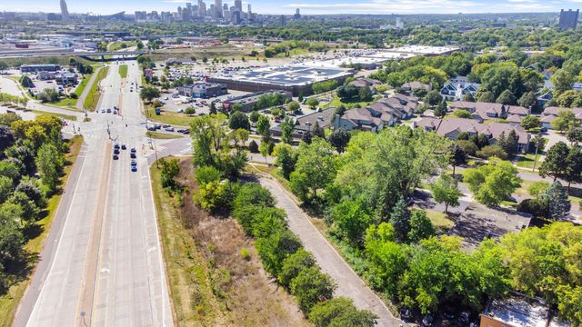 1817 Stinson Parkway, Minneapolis, MN 55418