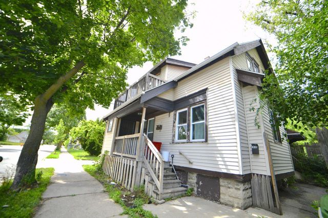 2012 W Burleigh STREET, Milwaukee, WI 53206