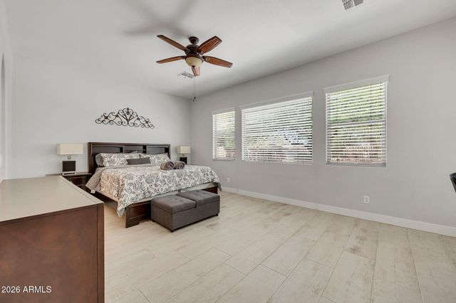 2414 W Mineral Road, Phoenix, AZ 85041
