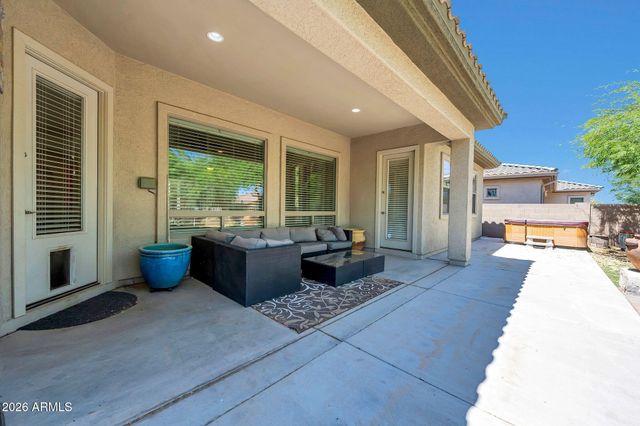 2414 W Mineral Road, Phoenix, AZ 85041