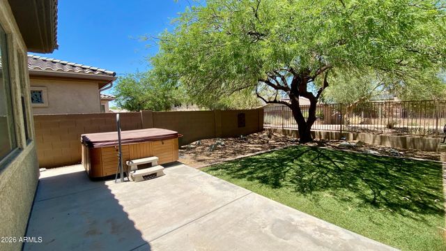 2414 W Mineral Road, Phoenix, AZ 85041