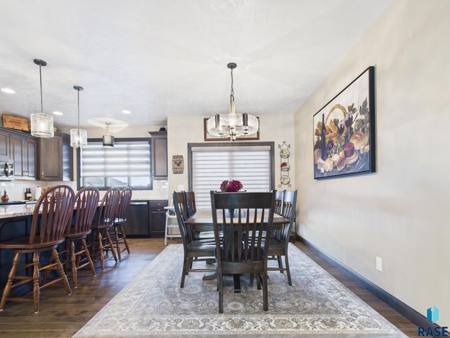 5404 S Coneflower Cir Circle, Sioux Falls, SD 57108